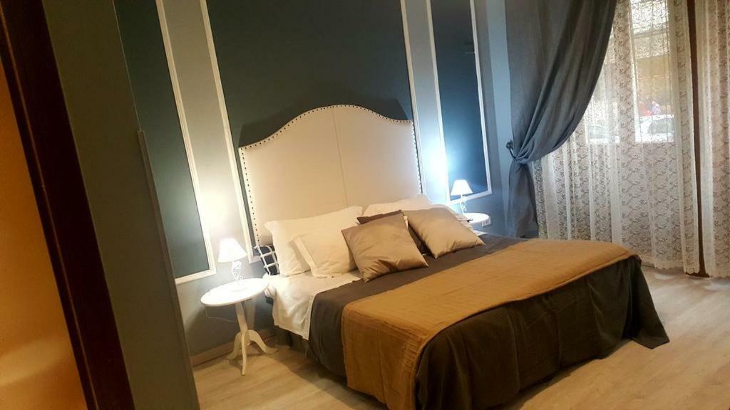 Magnolia Hotel วัลมนโตเน ภายนอก รูปภาพ